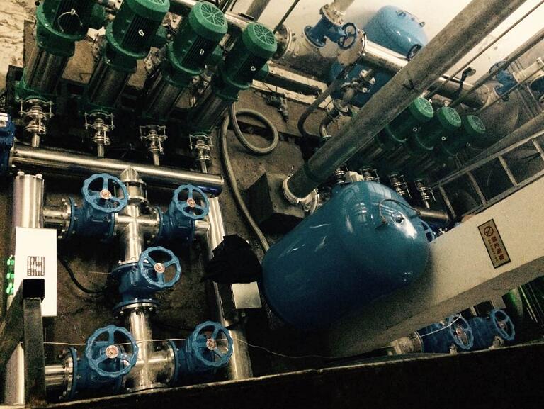 無負壓供水設備報價表主要包含哪些內(nèi)容?